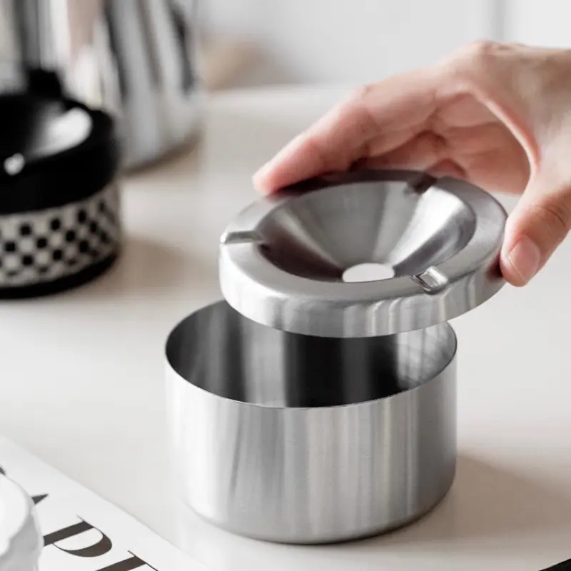 Gạt tàn cao cấp chất liệu inox không gỉ thiết kế sang trọng
