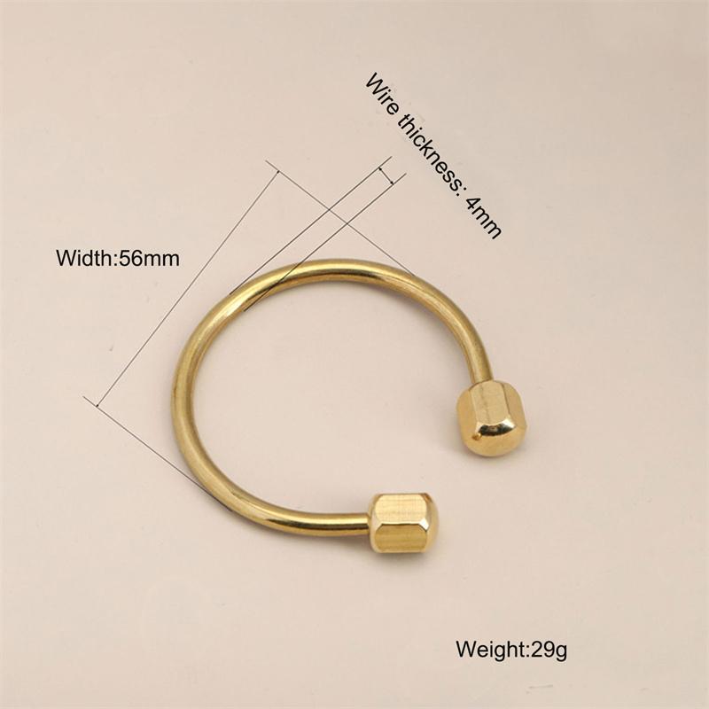 Product Introduction of Brass Keychain Screw Lock Camping  Carabiner Men Women Simple Key Ring Accessories 14