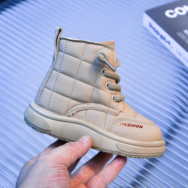 Product Introduction of Children's Korean version soft soled plush cotton short boots, new winter boys' warm bread boots, girls' high top boots 23