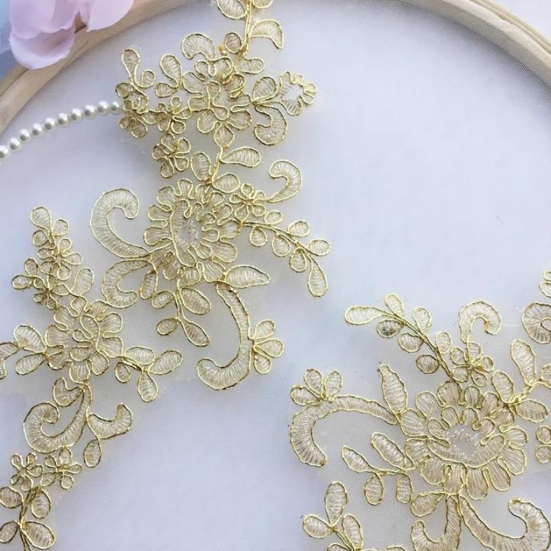 Product Introduction of Lace Flower Embroidery Patches, 2 Counts/set DIY Lace Flower Fabric Sticker, DIY Wedding Dress Headwear Accessories 2