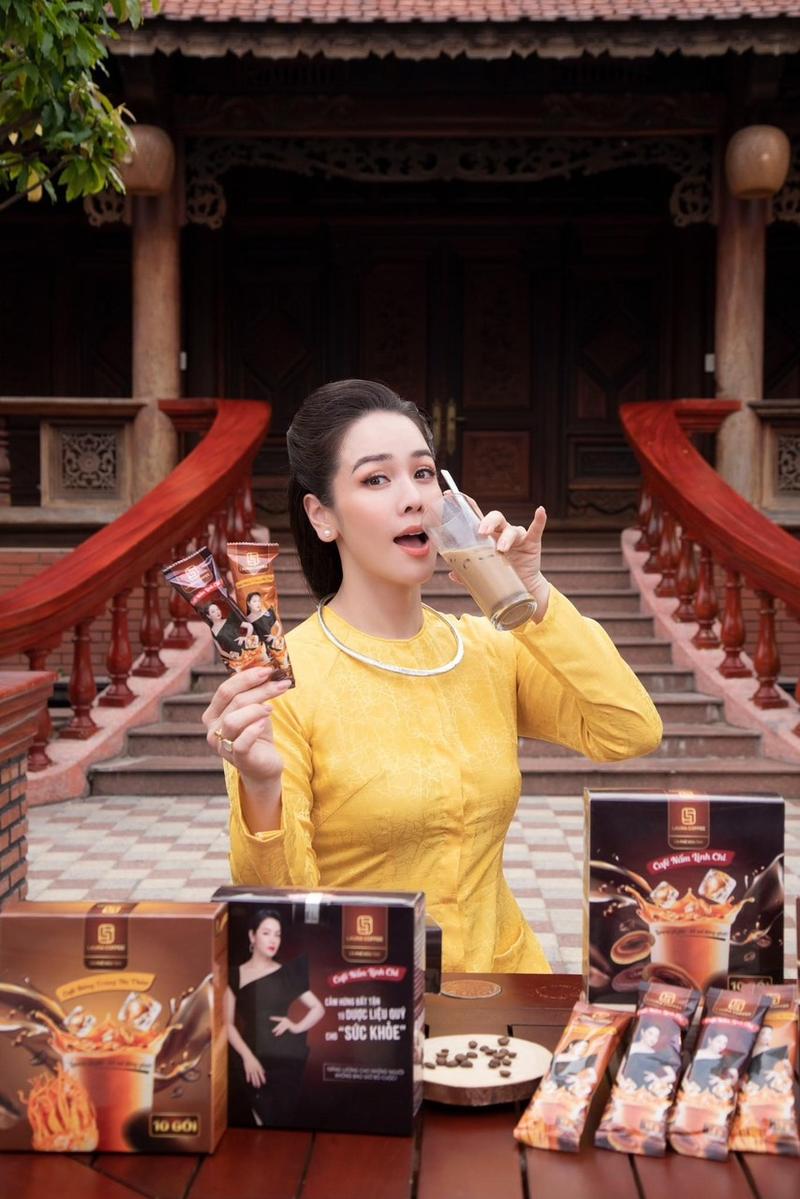 Product Introduction of [QUÀ TẶNG ] 4 Cà Phê Laura Coffee Nhật Kim Anh Nấm Linh Chi + Đông Trùng 3