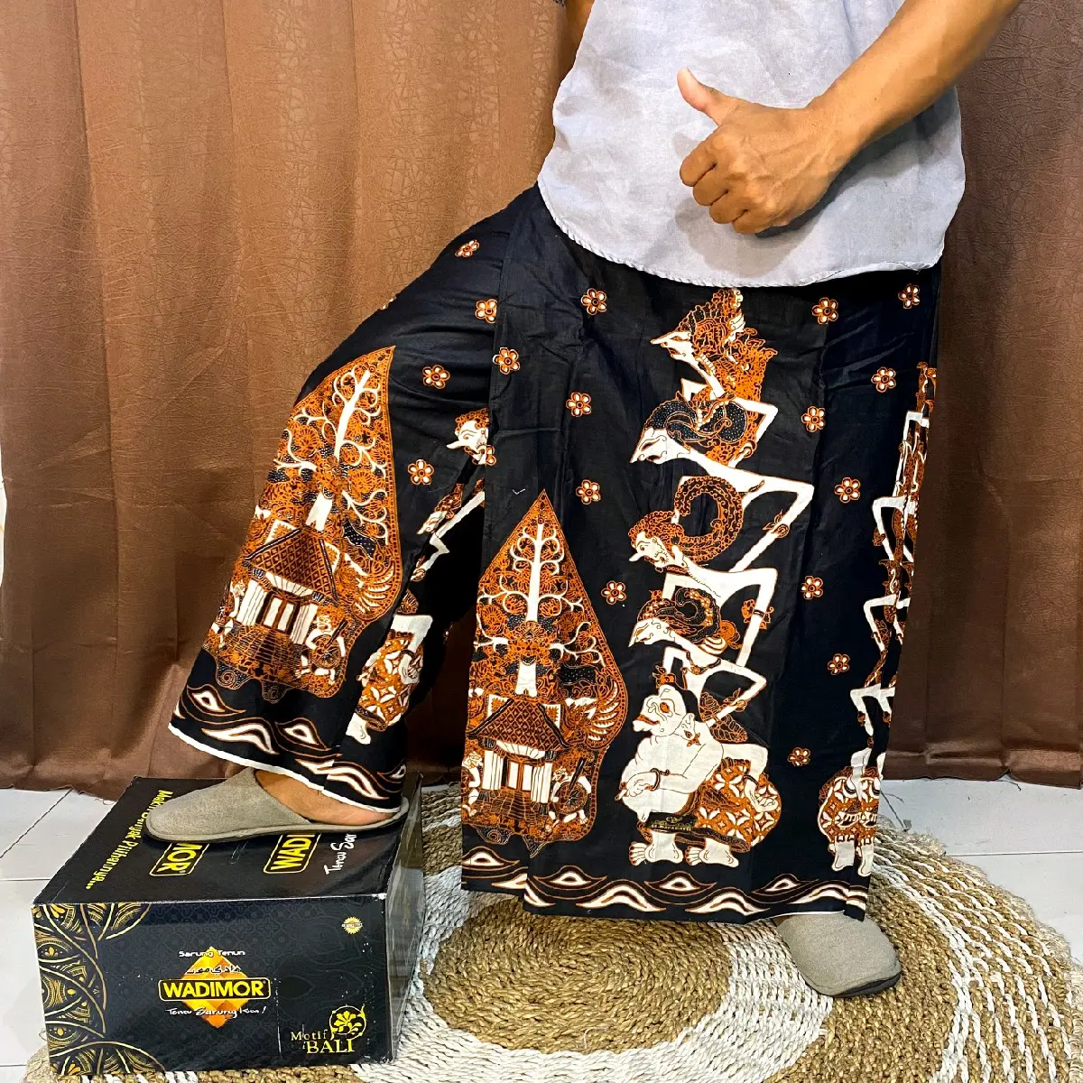 SARUNG CELANA BATIK WAYANG DEWASA SARUNG DEWASA Katun Hitam Muslim Pria Motif Santri Pekalongan sarung pria dewasa celana  sarung