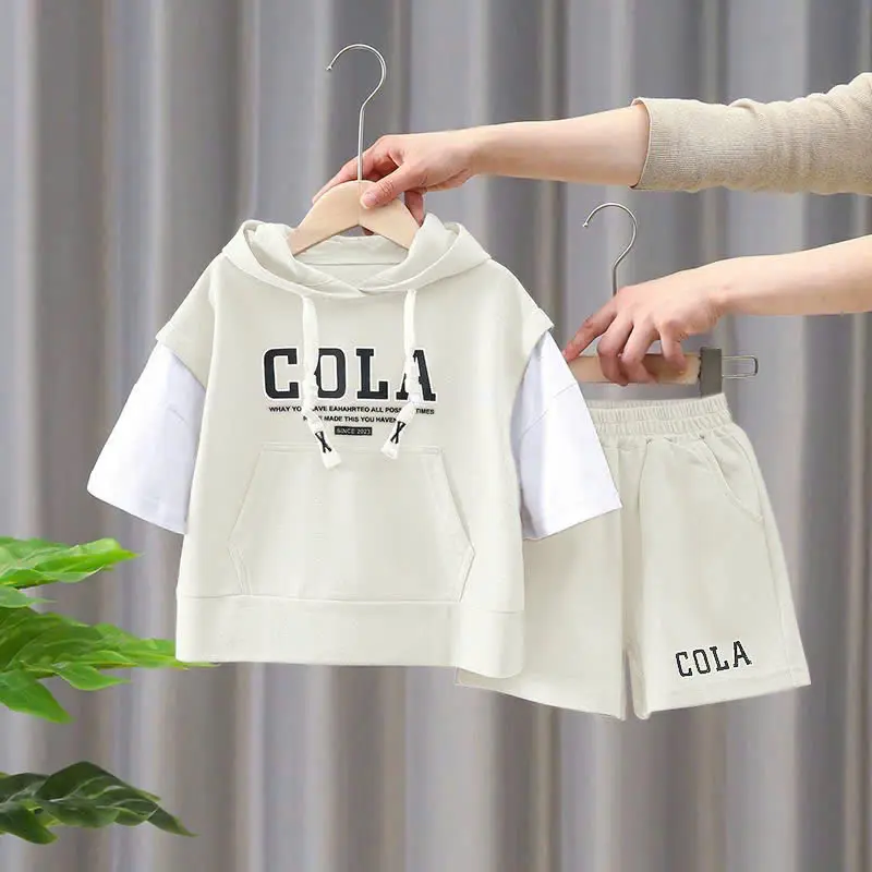 Bộ quần áo bé trai 13-52kg mẫu BỘ COLA. Chất liệu đẹp, thiết kế có mũ cá tính năng động. 1