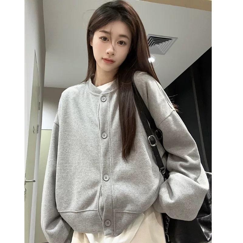 Áo Khoác BomBer Nỉ Croptop Bigsize Cài Cúc Kiểu Dáng Trẻ Trung Phù Hợp Với Thời Trang Thu Đông Cho Chuppy 50-95Kg - KHOAC12