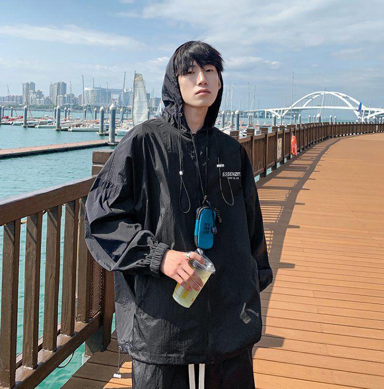 Product Introduction of Hooded Sun Protection Jacket for Men, Summer Thin Style, Youth Trendy Casual Coat, Ultra-Thin Breathable Loose Sun Protection Clothing 12