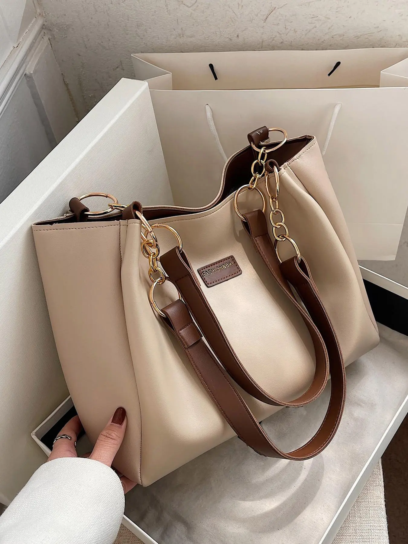 Women's Fashionable Solid Color Tote Bag, Large Capacity Patched Shoulder Bag for Daily Used, Casual Trendy Versatile High-quality Daily Commuting Bag, Girl Fashionable Bag, Gifts for Girlfriend Travel Accessories