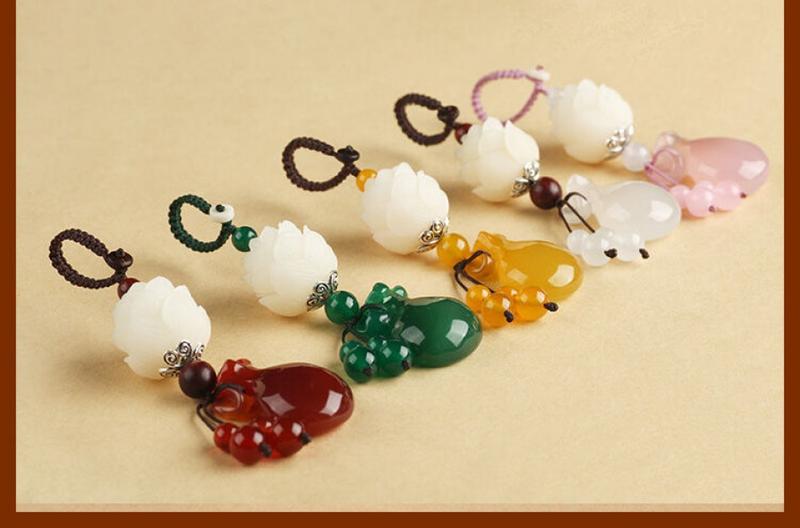 Product Introduction of Mặt Dây Chuyền Chìa Khóa Ô Tô, Thiết Kế Hoa Sen Bồ Đề, Làm Bằng Chalcedony, Quà Tặng Sáng Tạo, Móc Chìa Khóa, Thích Hợp Cho Nam Và Nữ, Thời Trang, Đồ Trang Trí Túi Cao Cấp Móc Chìa Khoá Móc Khoá 5