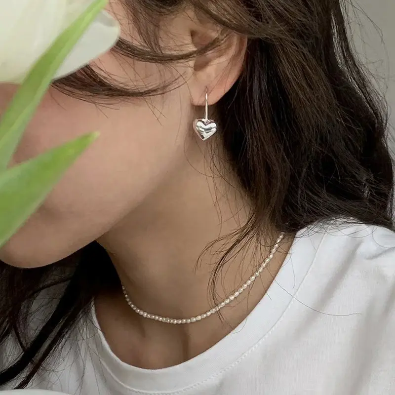 High-end Heart Earrings for Women, Minimalist Style 2023 New Trendy Heart-shaped Earrings, Unique Design Summer Drop Earrings