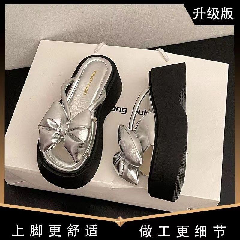 Product Introduction of Dép, Phong Cách Hàn Quốc, Dễ Phối Đồ Và Tươi Mới, Đế Mềm, Thoải Mái, Có Nơ, Dép Lê Thoải Mái, Nóng Bỏng Trên Internet, 2025 Hàng Mới Về 3