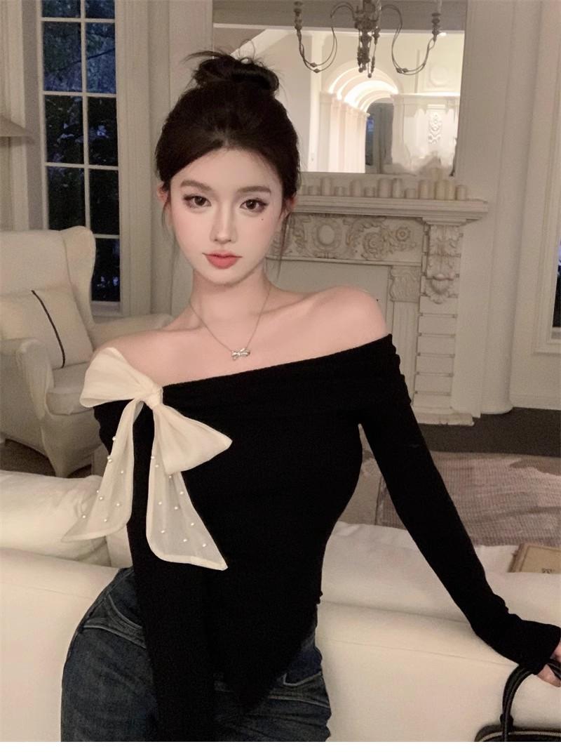 Product Introduction of Trang Phục Mùa Đông Cho Nữ, Kiểu Trễ Vai, Dài Tay, Áo Phông, Hoàn Hảo Cho Năm Mới 14