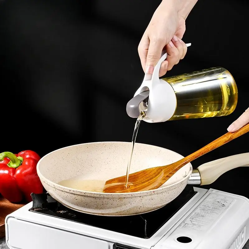Durable Oil Dispenser Bottle, 1 Count Glass Oil Dispenser Bottle, Automatic Flip Top Oil Sprayer, Oil Dispenser for Kitchen