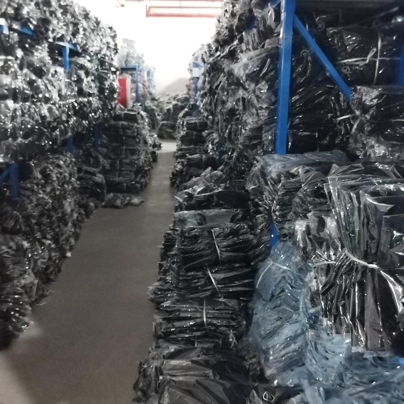 Product Introduction of Quần Lót Nam, Quần Boxer Lụa Lạnh Thiết Kế Liền Mạch, Quần Đùi Boxer Mỏng, Thoáng Khí, Thích Hợp Cho Mùa Hè, Bán Buôn 28