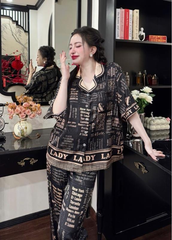 Product Introduction of Đồ Bộ Nữ Pijama Cánh Dơi Lady _ Size 45_68kg. Chất Vải Lụa Latin Mềm Mát . Quần Dài 95cm Có Túi 20