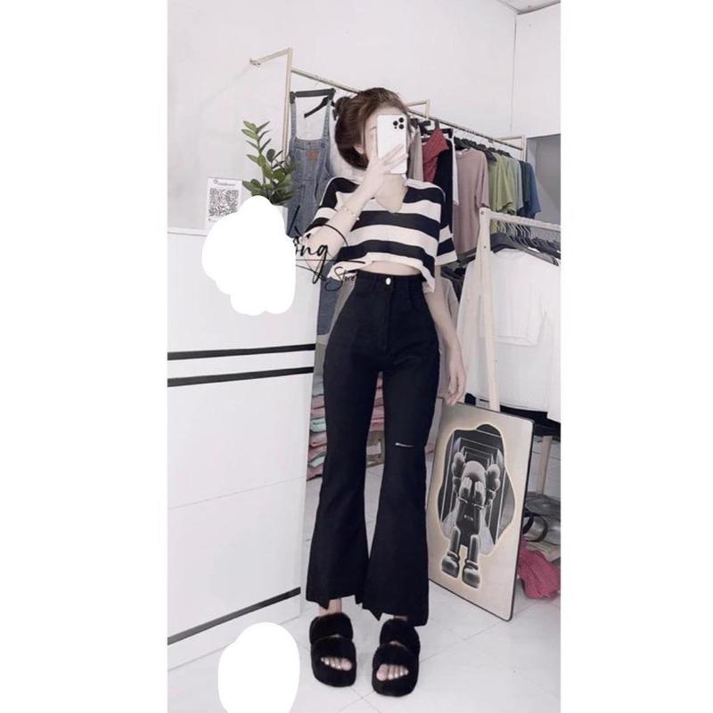  Set quần Jeans dài ống loe nữ đen rách gấu 1line mix áo thun cổ bẻ sọc 