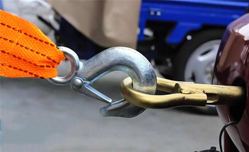 Product Introduction of 4 meters Tow Strap with Hooks Car Vehicle Recovery Rope Trailer Rope 3 tons Capacity Heavy Duty Tow Rope 10