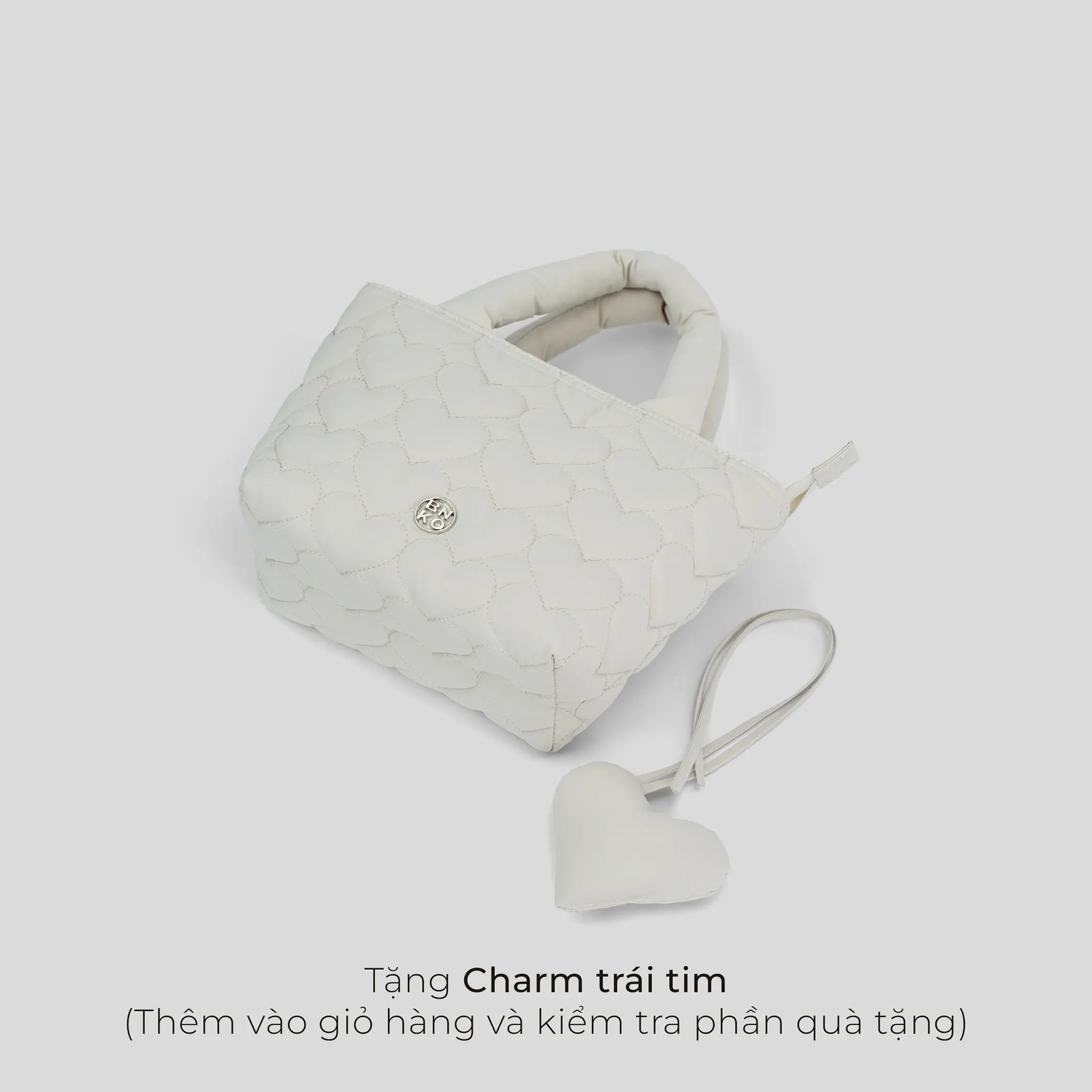 Hato - Túi xách Mesh bag - Phao trần bông họa tiết trái tim Vải trượt nước, chống bám bụi