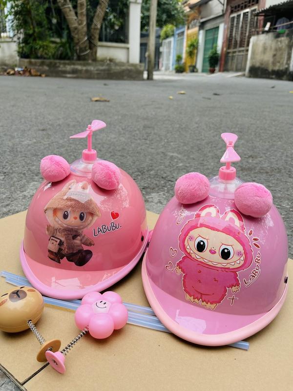 ( Size 10-20kg) Mũ bảo hiểm cho bé hình labubu Đáng yêu (màu hồng) 1