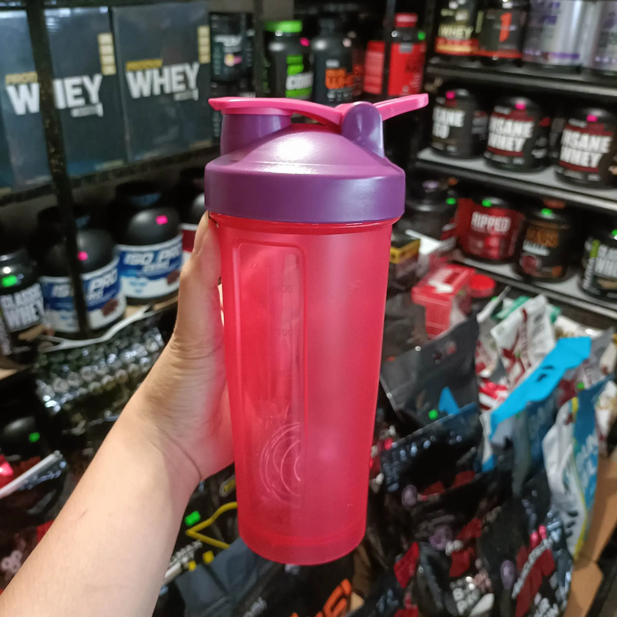 PROTEIN SHAKER 600ML WITH HANDLE AND SHAKER BALL TUMBLER