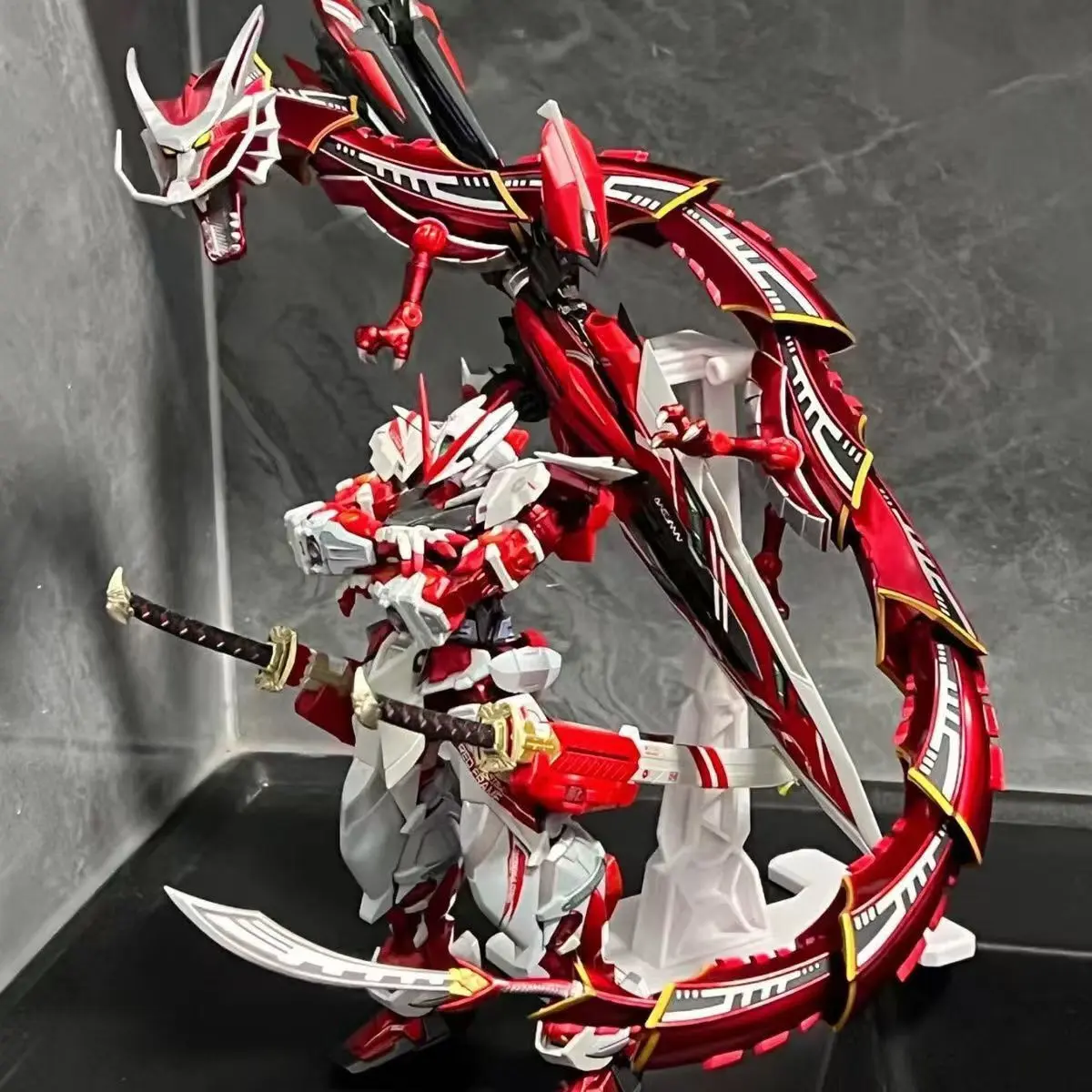 Mô Hình Lắp Ráp Gundam Hạt Nhân AO Binglv Bulong Và Bai Xueji Tấn Công Khéo Léo Vào Heresy Modong, Phát Hành Năm 2025, Màu Ngẫu Nhiên, Mọi Thứ Thuận Lợi