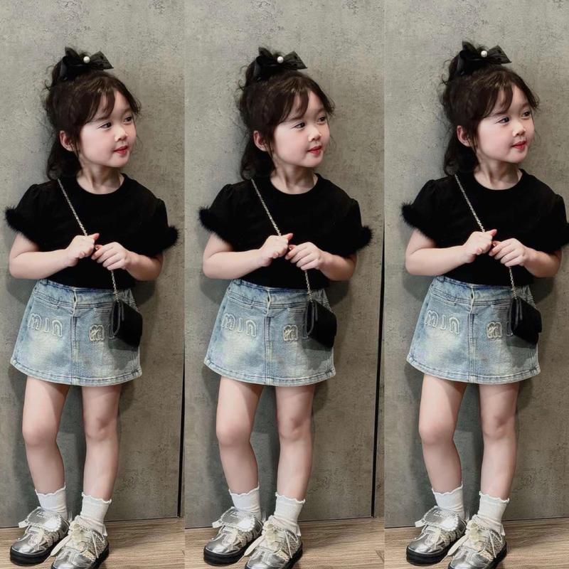 (Shopmesockids) Sét áo cộc tay lông vũ mjx váy jean chữ cho bé gái set đồ