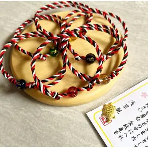 Gelang Tridatu Tibet mantra aura Gelang Tridatu manik Cendana Rejeki sukses gelang Tridatu mantra Tibet Gelang Tridatu satu kristal aura rejeki