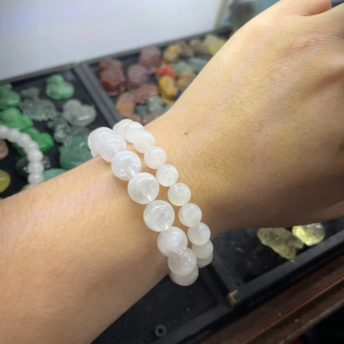 Vòng tay đá mặt trăng moonstone mệnh kim thuỷ Phụ Kiện Đeo Tay