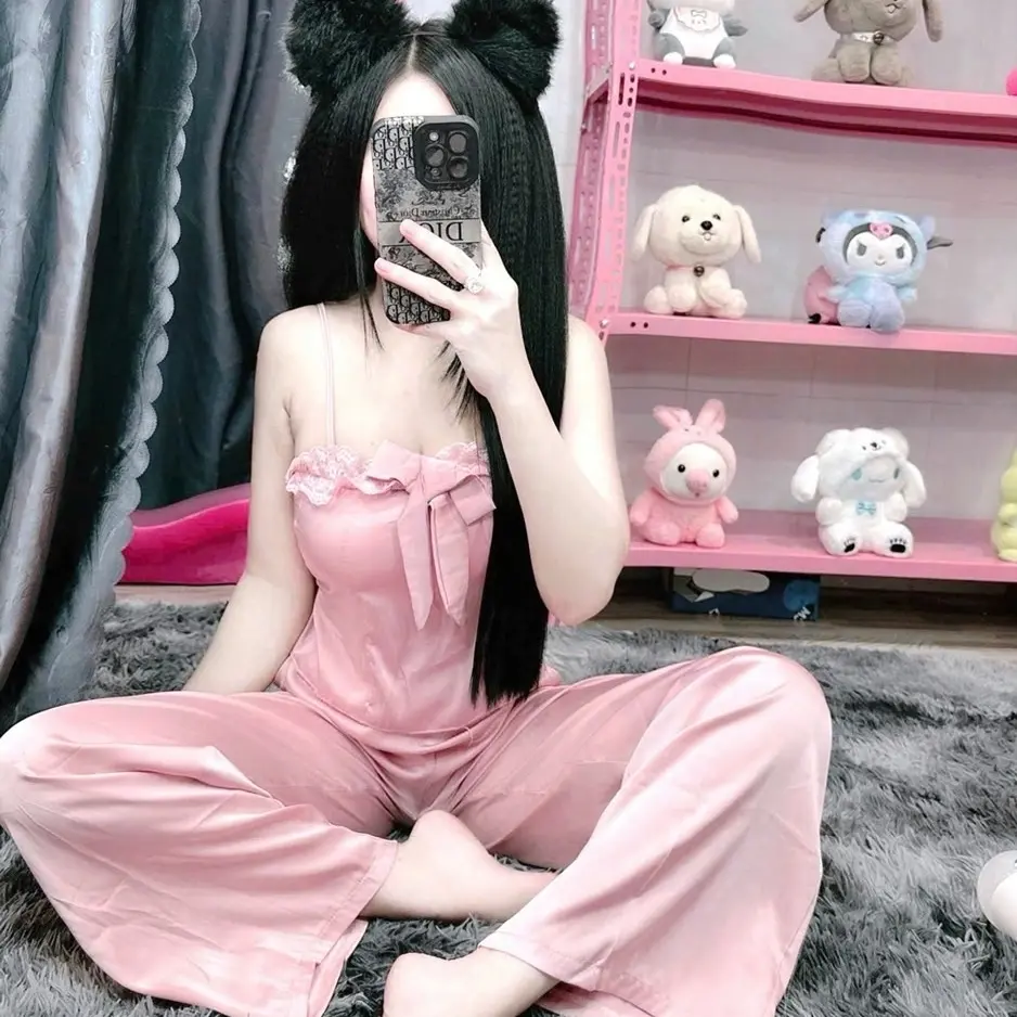 Bộ Đồ Ngủ Nữ , Women Quần Dài Áo 2 Dây , Chất Lụa Latin Mềm Mát Với Hoạ Tiết Đơn Giản Women Voi pizamanu