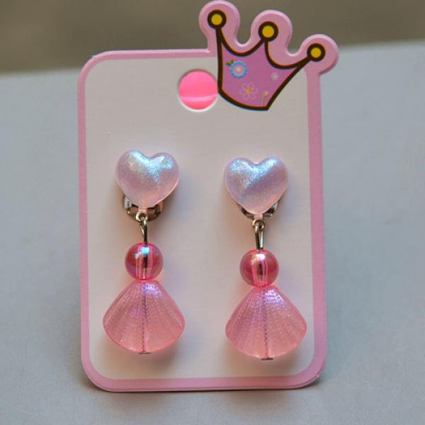 Product Introduction of Ear Clip No Pierced Student Cute Shell Jelly Love Decorative Earrings Little Girl Girl Ear Rings 6
