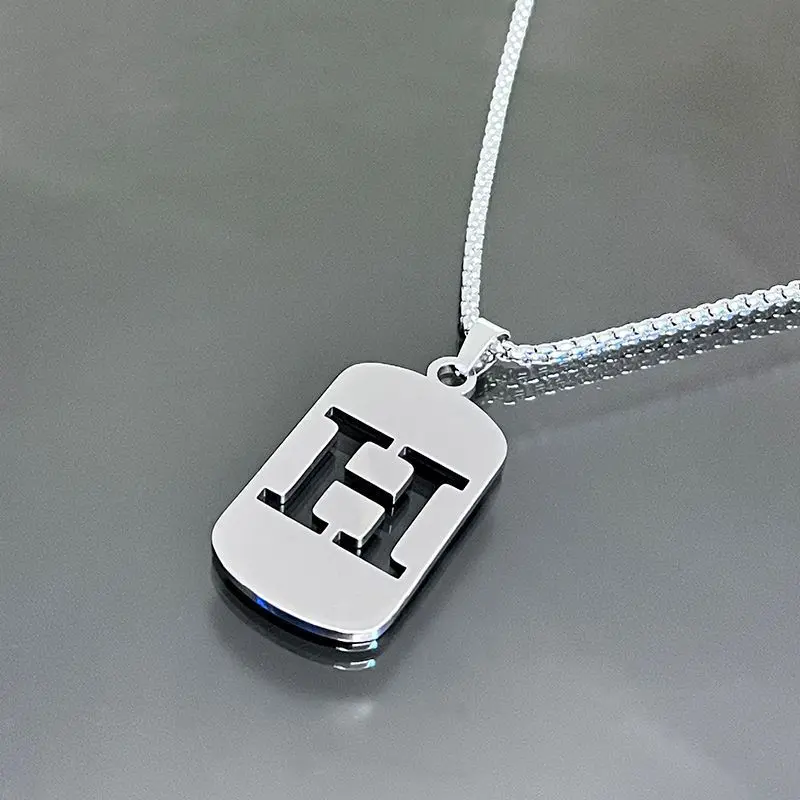Titanium steel chain male and female students fashion clothing accessories design simple and versatile necklace