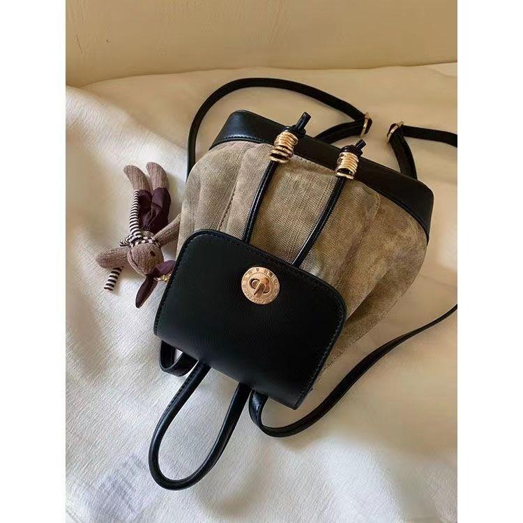Product Introduction of Oil Painting Light and Shadow Niche High-Grade Backpack New Popular Super Popular Portable Shoulder Messenger Bag 3
