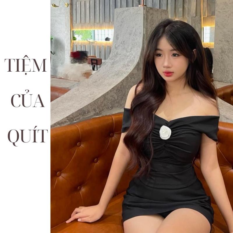 Áo trễ vai nhúng ngực phối hoa siêu soang siêu xinh chất vải tăm lạnh by TCQ