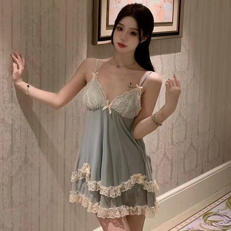 Product Introduction of Sweet Mesh Lace Deep V Plus Chest Pad Pure Desire Slip Nightdress Outerwear Gown Women's Loungewear Suit 3