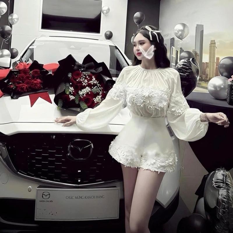 Set ( Áo + Quần ) Áo Tơ Cổ Tròn Tay Dài Phối Hoa Bản To Mix Quần Short Tafta Cạp Cao Dành Cho Nữ By Trang Mun E87