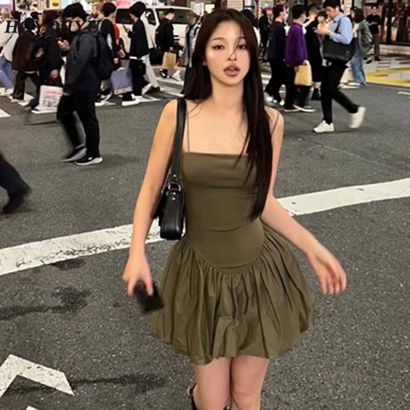 Product Introduction of Women Spaghetti Strap Sleeveless Dress Casual Summer Solid Color Bubble Hem A-Line Mini Party Dress for Streetwear 39