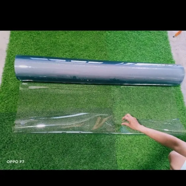 Tấm nhựa PVC dầy 0,5mm ( Dài 50cm × 140cm) dẻo trong xuốt dùng làm vách ngăn ,trải giường spa, lót mặt bàn, trải bàn chống thấm nước bảo vệ bề mặt ....