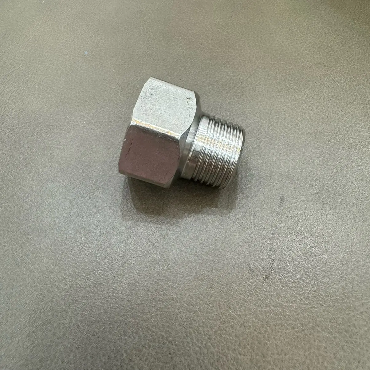 ĐẦU CHUYỂN INOX REN NGOÀI 21 REN TRONG 27 van  khoa