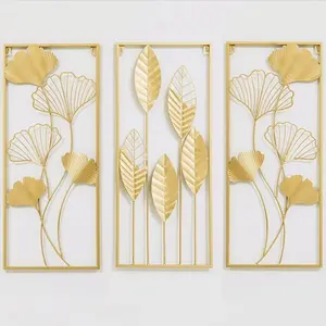 UM102-Hiasan Dinding Uk 30cm x 70cm Bahan Metal Motif Daun Modern