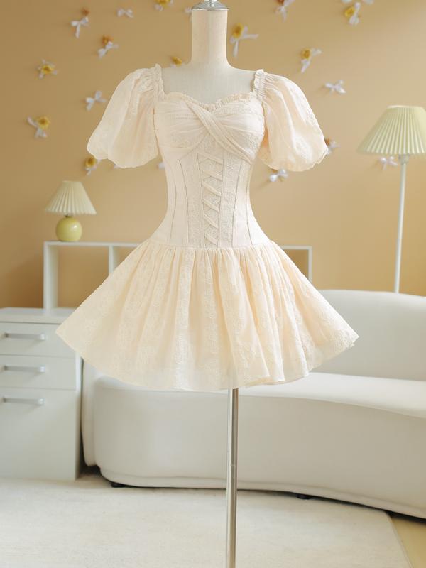  SÒ VINTAGE - MIE đầm xô thêu nổi fom corset dáng xòe 