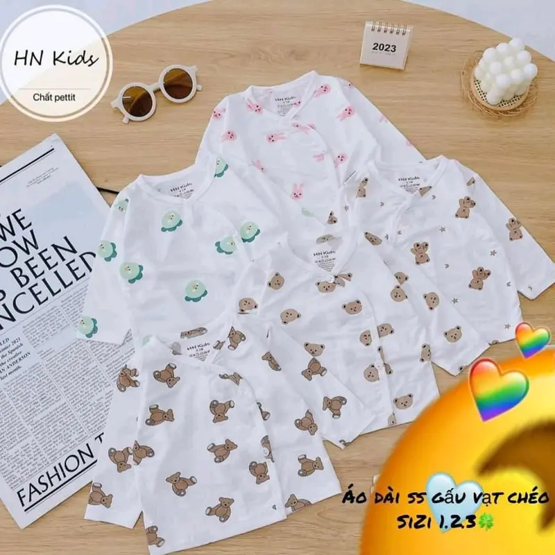 combo 5 Áo Thun Lạnh Ava Sơ Sinh Vạt Lệch Mầu Trắng Họa Tiết, Áo Cộc Tay Thun Lạnh Sơ Sinh 4