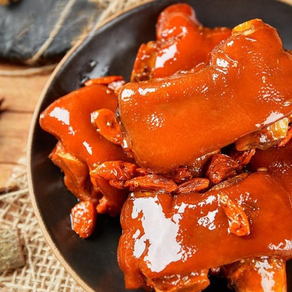 Product Introduction of Snack Trotter Casual Meat Flavor of Meat Stewed with Soy Sauce Instant Cooked Food Snack 2