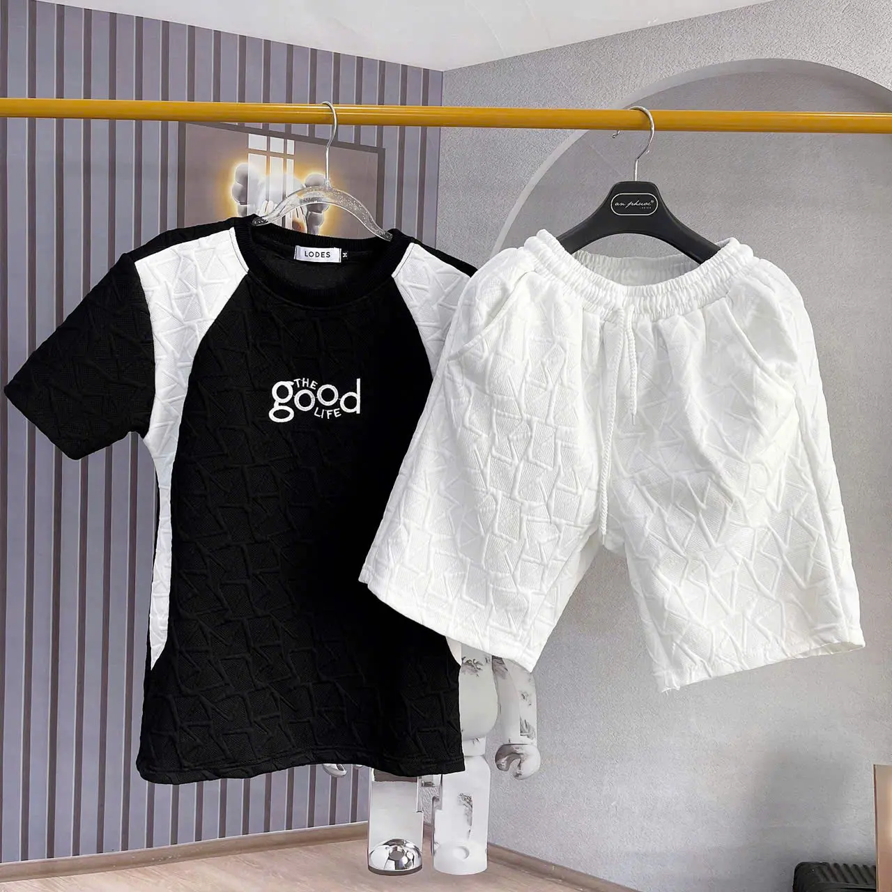 SÉT bộ thun nam thêu chữ GOOD trước ngực chất liệu thun xốp mềm mịn co giãn trẻ trung năng động-GIN MAN STORE 1 Áo Menswear