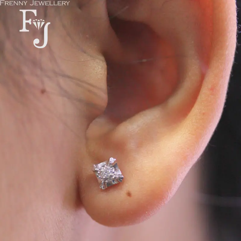 Anting Berlian White Gold Solitaire Diamond Earring - Frenny Frenny Jewellery 1