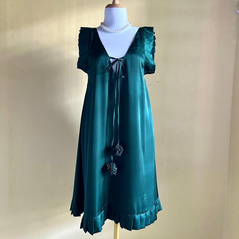 Đầm Ngủ Mặc Nhà Nữ Cổ Chữ V Cùng Dây Nơ Kết Bông Tròn Làm Thủ Công, Form Dáng Chữ A, Chất Liệu Lụa Trơn Mịn VN03  Women Dress váy vây 3