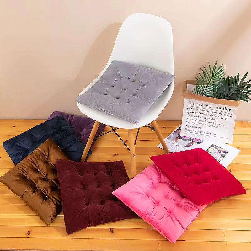 Product Introduction of Thickened butt cushion, special chair cushion for bedroom, detachable and washable simple design, suitable for office chairs, comfortable hip cushion, enhance sitting experience 18
