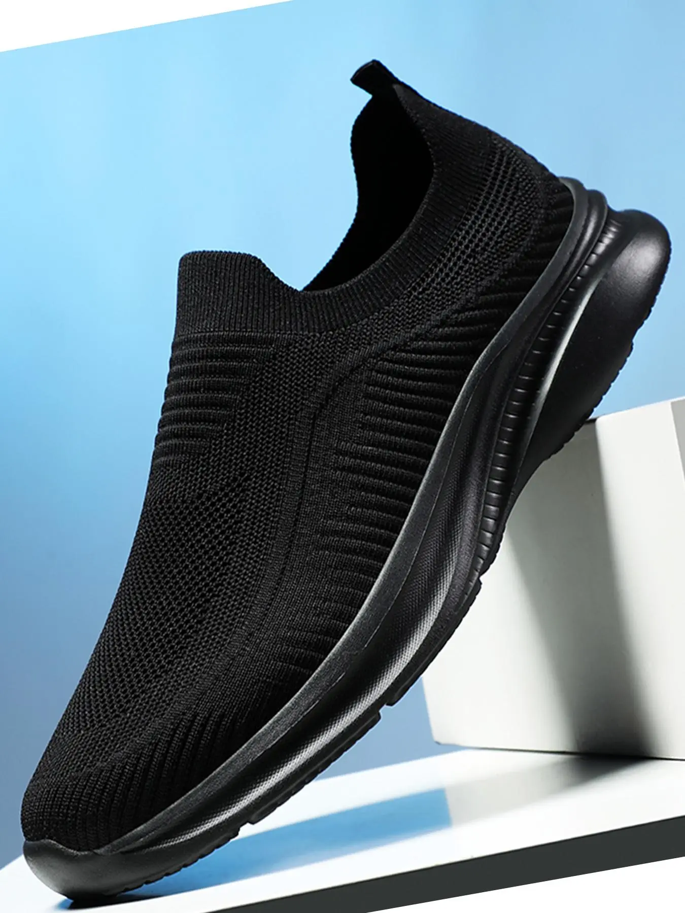 Men's Mesh Breathable Solid Color Stretchy Net Slip on Trainers, Summer 2024 Trendy Soft Platform Shoes, Lightweight Comfortable Sports Running Shoes, All Match Sneakers