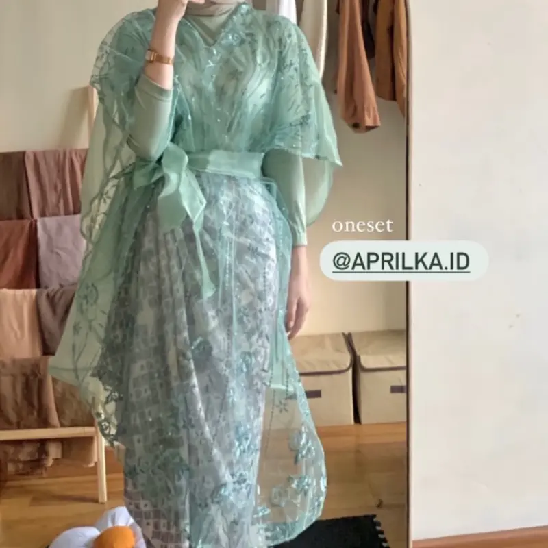 Aprilka - Set Elma Baju Pesta 8