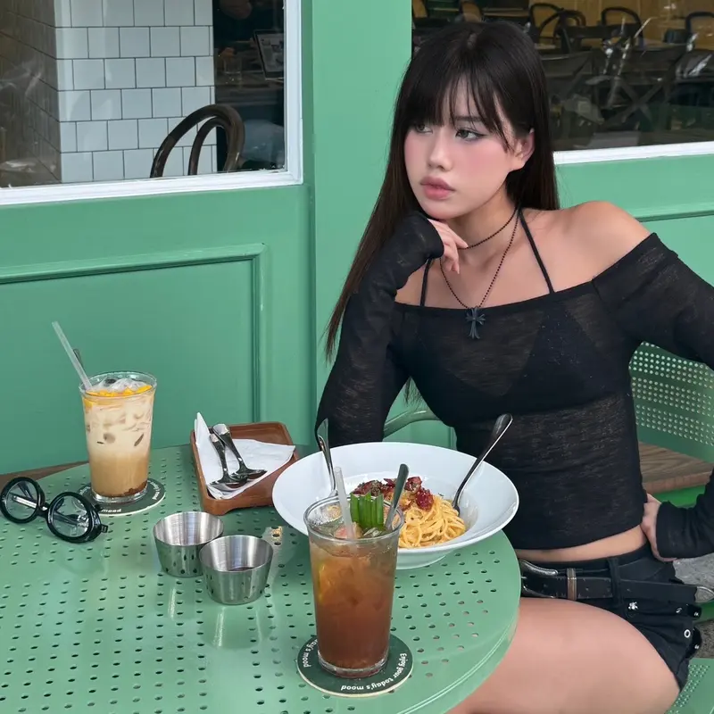 DAZZEL TOP - Set áo thun tay dài trễ vai phối áo bra kim sa lấp lánh (kèm áo trong) 7