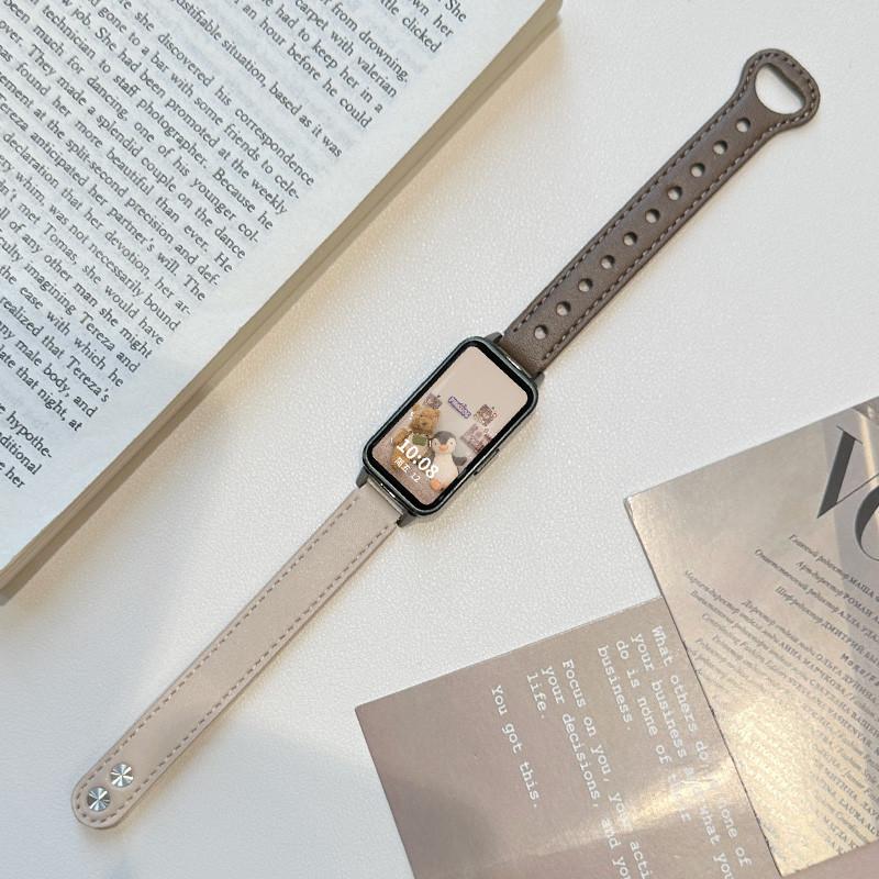 Soft Leather Strap for Huawei Band 10 9 8 Strap Sport Replacement Watchbands Metal Double Nail Buckle Brecelet Wanita Band Wristband Tali Jam Tangan Smartwatch for Huawei Band 10 9 8 NFC