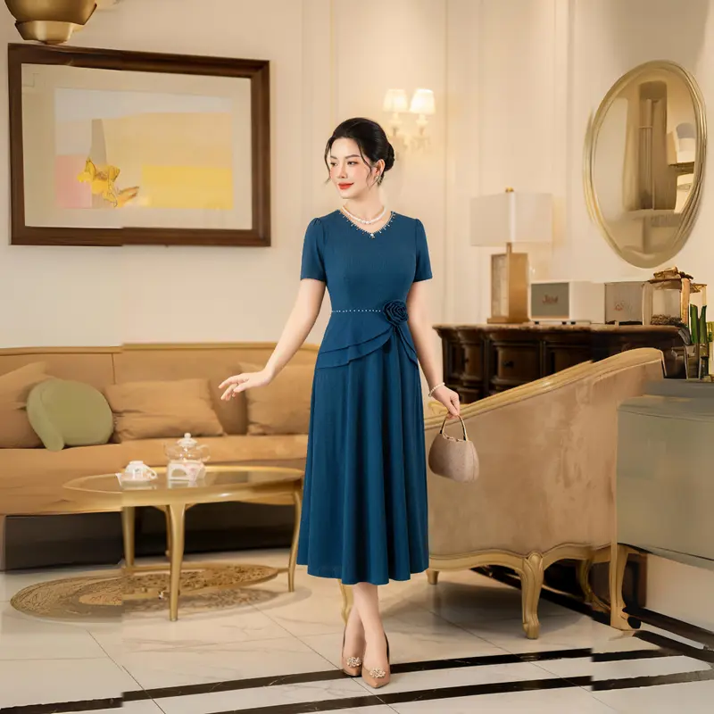 Đầm trung niên tặng mẹ LYBEE LV930 thun gấm nhật co giãn 4 chiều mặc thỏa mái, sang trọng, thấm hút mồ hôi, đủ size từ 45-80kg Nữ Women Dress Màu Đỏ 1
