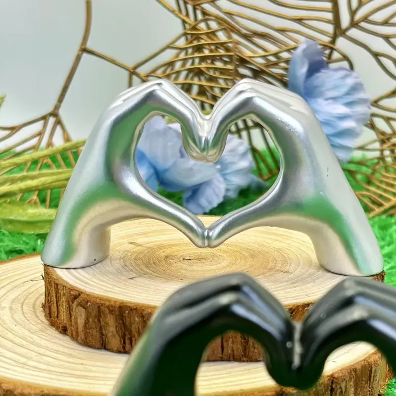 Mini Heart Shaped Resin Ornament, Creative Romantic Resin Decoration, Home Desktop Decoration, Gift for Boyfriend & Girlfriend 4